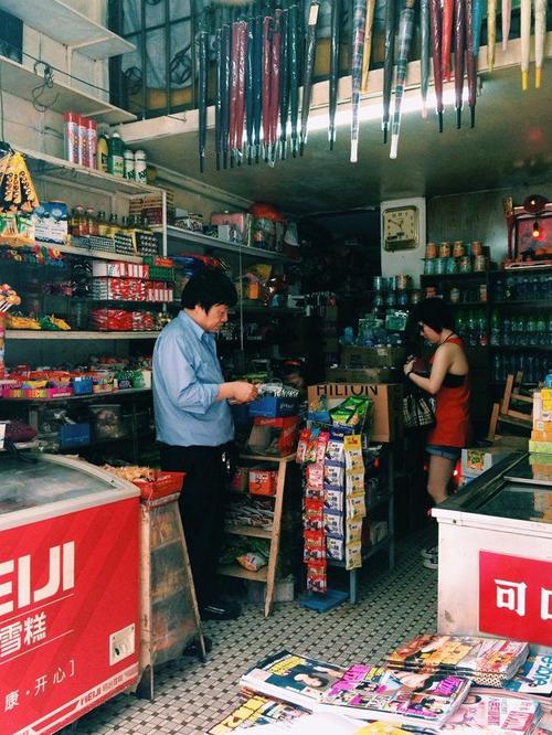 路过一家杂货店,还有卖跳跳糖什么的好怀念,skuld1226