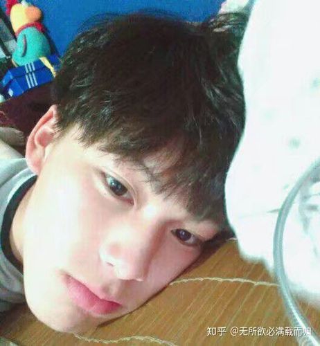 男生身高 165 长得帅,是种怎样的体验?
