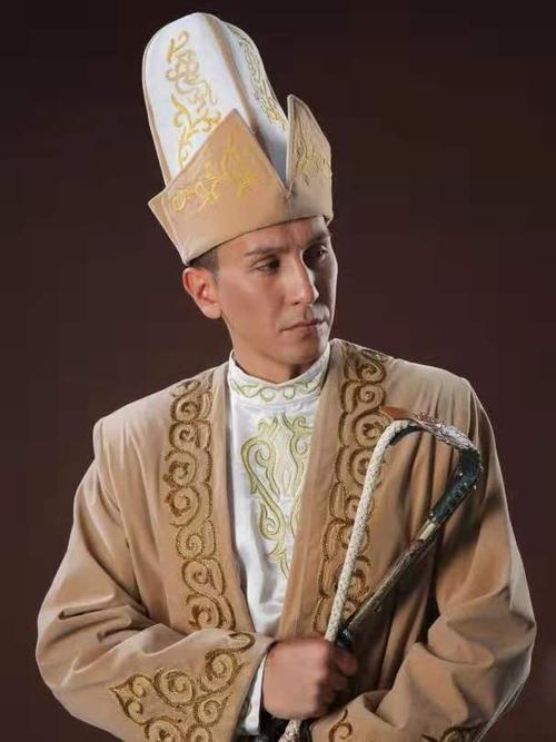 吉尔吉斯人和哈萨克人有什么区别?