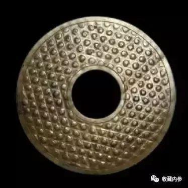 古朴雄浑的汉代玉璧