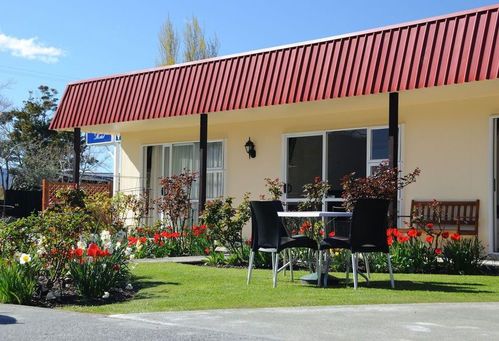 asure amber court motel te anau