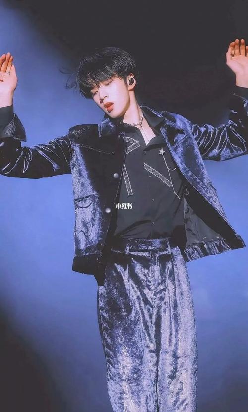 tnt时代少年团神图之刘耀文_时代少年团_刘耀文_tnt时代少年团刘耀文