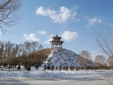 松原江滨公园旅游景点图片