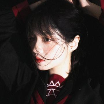 2020快手最火霸气唯美女生头像