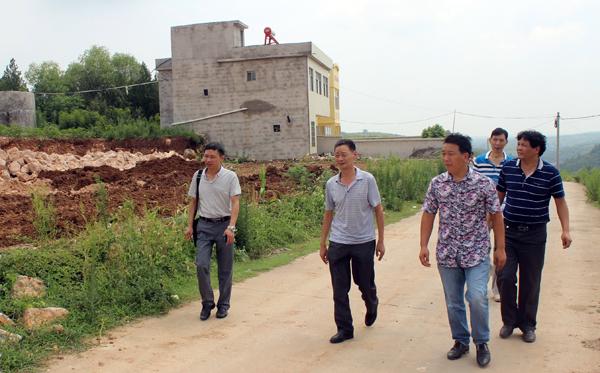 市农科院抗灾救灾工作组赶赴郧阳区谭山镇积极开展工作