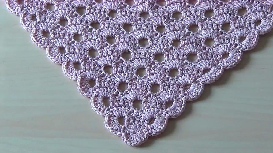 钩针编织漂亮的孔雀羽翼花样披肩,非常的优雅大气