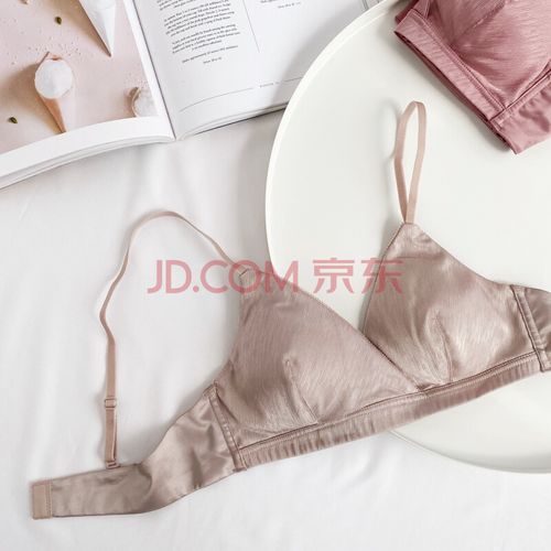 无钢圈内衣女 薄款无痕三角杯大胸显小文胸少女 香槟 (主图模特色) m