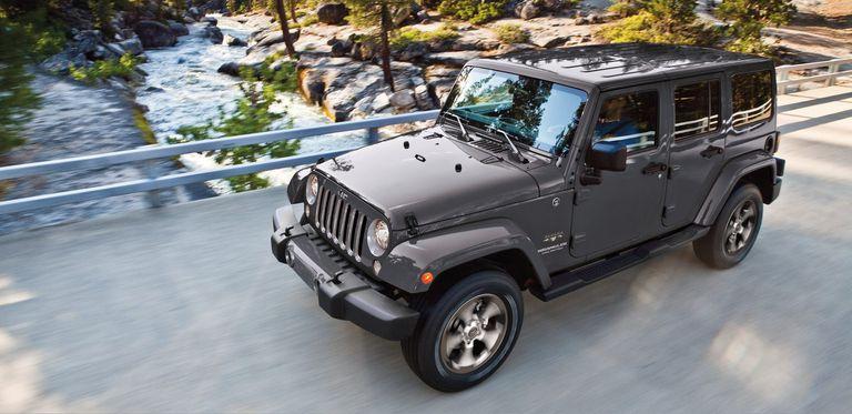 top 10 reasons to buy a jeep wrangler unlimited