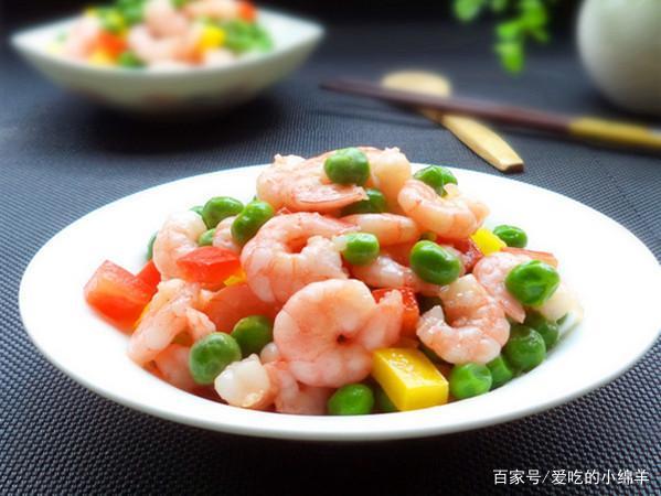 豌豆炒虾仁的家常做法,做法简单,营养健康,好吃还特别