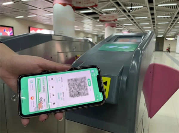 腾讯乘车码正式上线武汉每天300万人每次02秒