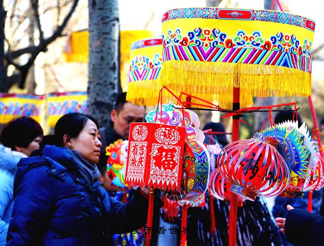 春节那一瞬间#快来看看我在庙会上寻到好多新潮好玩的