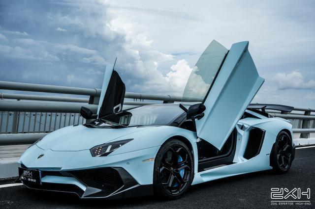 厦门尊享会兰博基尼lp700贴改色膜案例