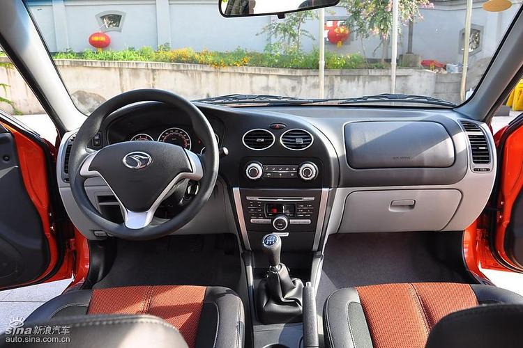 v3菱悦内饰功能