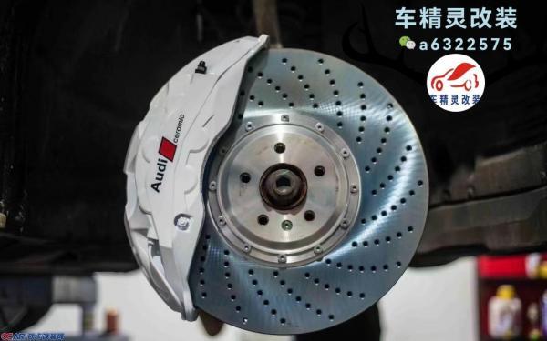 奥迪a6lc8刹车改装阿基波罗10活塞卡钳霸气制动