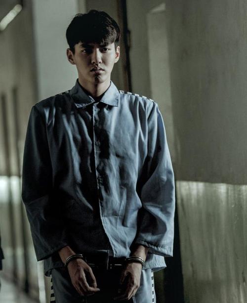 吴亦凡社交平台被封,蜡像还穿上了囚服衣服,真历史第