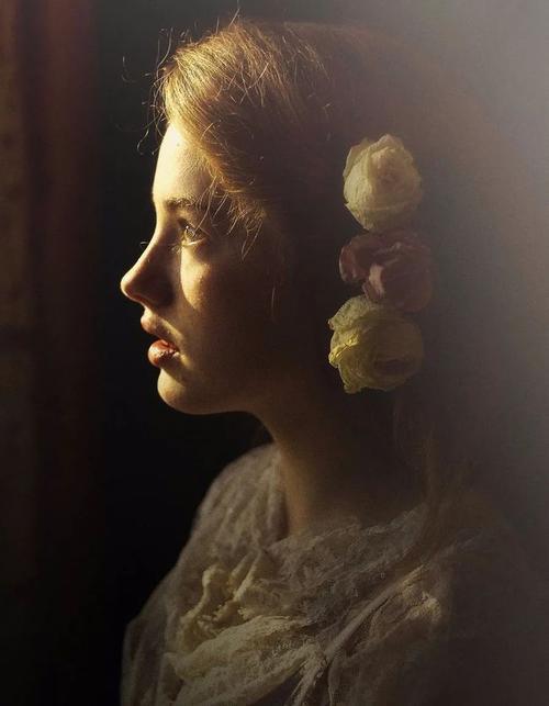 人像和形体美如何在光影中的展现