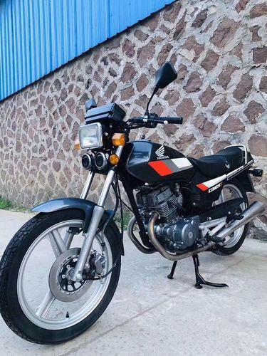 本田王双缸 cb125t,哈罗摩托