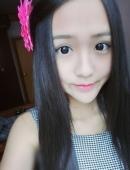 陌陌上的寂寞长发气质美女自拍私房照