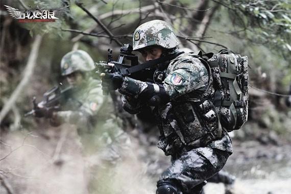 战狼2影片中非洲军阀小头目说:不要杀中国人.