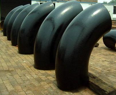 弯头的用途:联接两根公称通径相同或许不相同的管子,使管路作必定角度