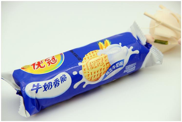优冠牛奶香脆饼干_亿滋优冠饼干牛奶香脆原味100g早餐 休闲美味零食
