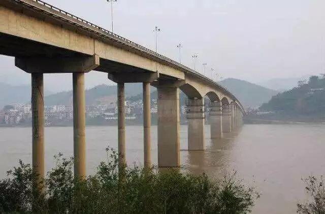 扩散德庆西江大桥加固完成7月20日全面恢复通行