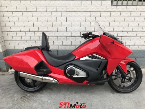 2015年本田nm4-02