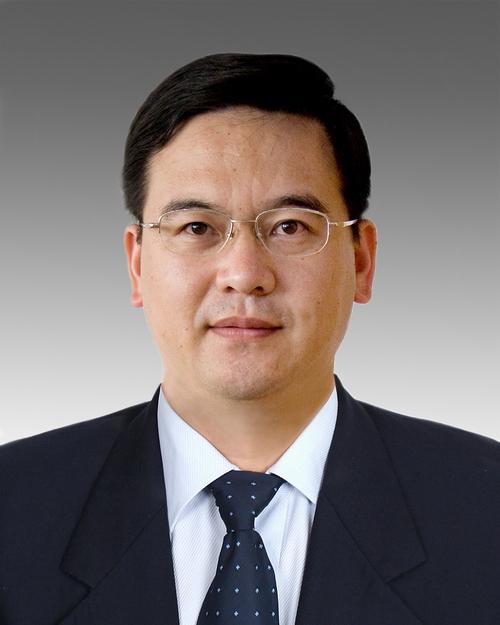 现任浙江省绍兴市委副书记,市长.