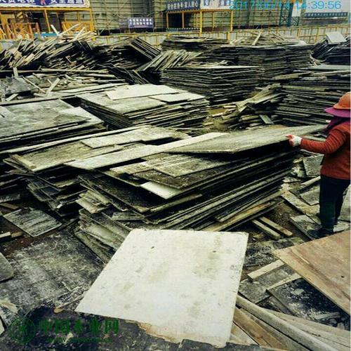 长期采购:木方,工地废旧模板