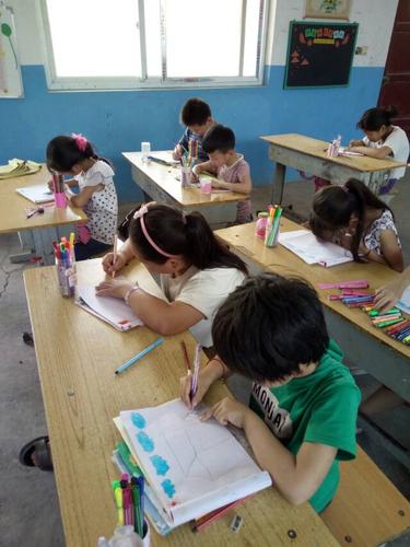 兴趣课一一美术课 - 美篇