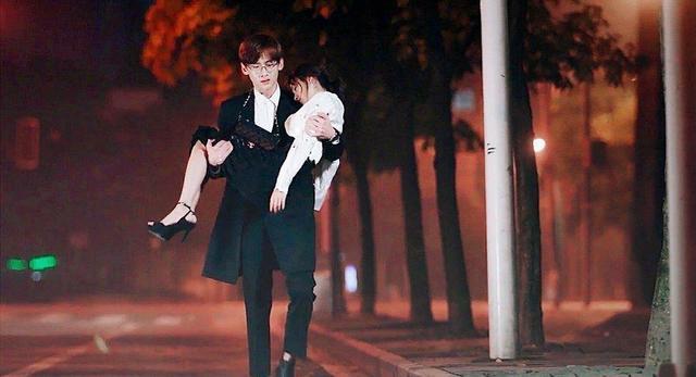 银幕cp公主抱合集,陆之昂颜末不愧是"颜值夫妇",男友力max