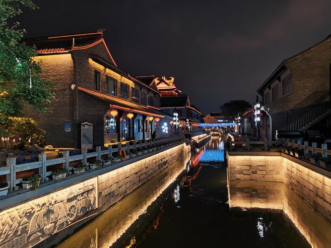 盐城水街夜景
