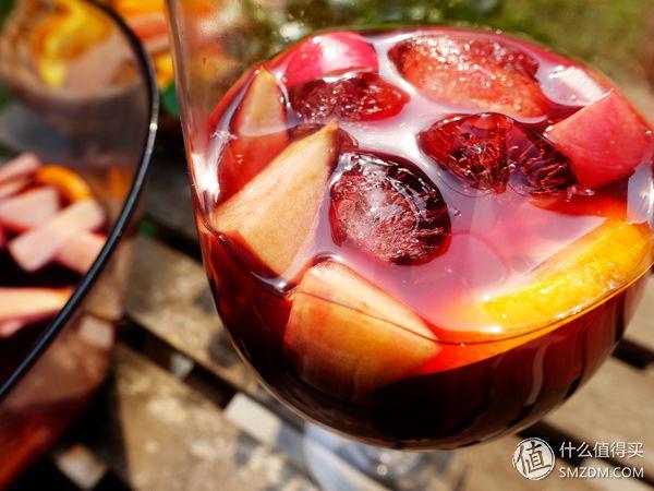 classic sangria cocktail