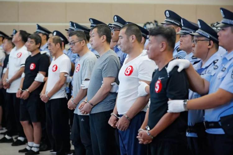 日照中院一审公开宣判张守玉等19人黑社会性质组织犯罪案 首犯张守玉