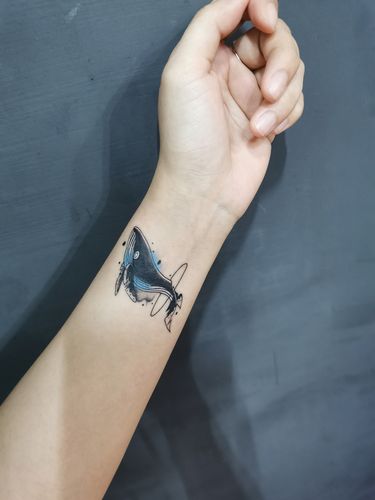 遮盖旧纹身,师傅小霜技术很赞,速度也很快,修改后除了本人估计看不