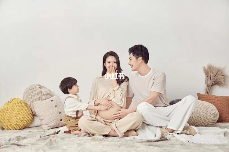 二胎亲子孕妇照主题