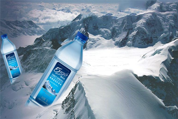 矿泉水,为西藏高原区域性活动断裂带的产物,是岩浆侵入与地热活动双重