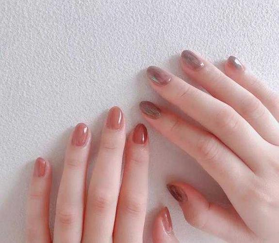 适合短指甲的纯色美甲图片大全 短指甲适合美甲图案