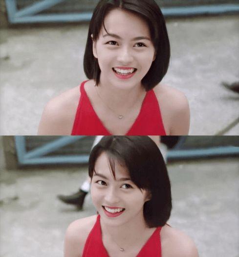 梁咏琪出道多年,不论是身材还是容貌都与年轻的时候没有太大的区别