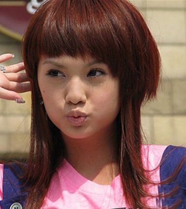 中分水母直发发型图片 女生水母发型图片大全