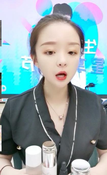 猫七七姑娘直播画面