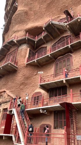 甘肃天水麦积山石窟_出行_人文风光展示_景点展示