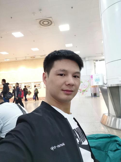 相亲资料# 幸福号4776/男/36岁/中专/171厘米/63公斤/属牛/离异/普通