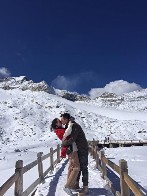 笔记 ·1 专辑 ·1 之前和朋友一直纠结去达古冰川还是海螺沟