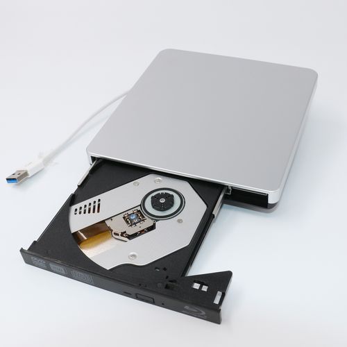 今天新买的外置蓝光光驱插在win7系统的电脑上没有反应