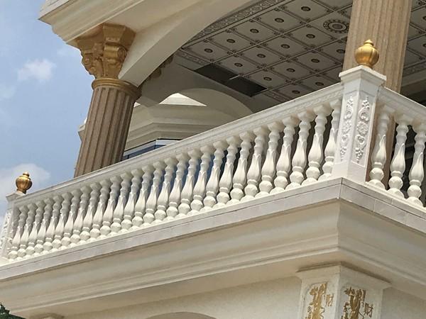 欧式别墅罗马柱模具厂家围栏阳台护栏花瓶栏杆兰花现浇水泥柱