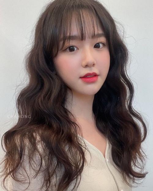 30多到50多岁的女性发型就选这14款减龄时尚显气质