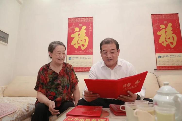 工作动态 工作要闻            82岁的老党员乔生祥曾参与葛洲坝等