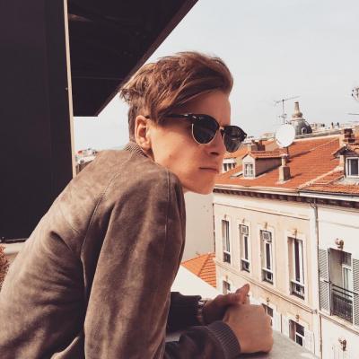 qq头像男生欧美图片 缘来伴一生