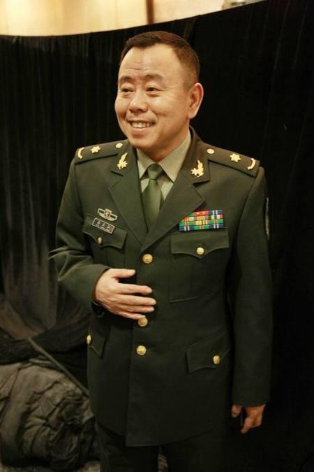 没想到潘长江的军衔那么高,韩红和黄宏的军衔更是不得